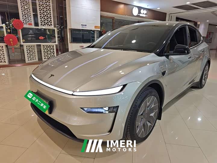 Tesla Model Y L Long Range All-Wheel Drive - ავტომობილი ჩინეთიდან