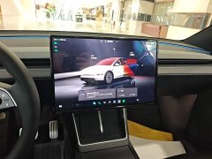 Tesla Model Y L Long Range All-Wheel Drive - ფოტო 13