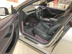 Tesla Model Y L Long Range All-Wheel Drive - ფოტო 16