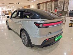 Tesla Model Y L Long Range All-Wheel Drive - ფოტო 5