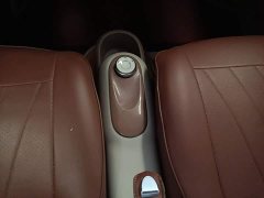 Wuling Hongguang MINIEV Fourth Generation Four-Door Advanced Edition - ფოტო 14