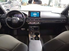 Honda Civic 2023 Hatchback 240 Turbo CVT Sharp Edition - ფოტო 10