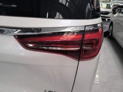 Buick GL8 ES Luxe Enjoyment Edition - ფოტო 8