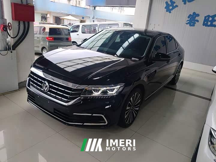 Volkswagen Passat 330TSI Luxury - ავტომობილი ჩინეთიდან