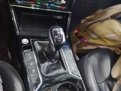 Volkswagen Passat 330TSI Luxury - ფოტო 14
