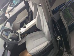 Voyah Lantu Zhiyin Long Range Super Charging Edition - ფოტო 15