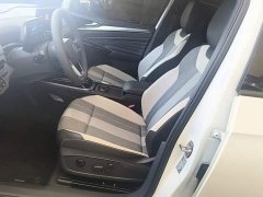 Volkswagen ID.4 CROZZ Pure Enjoyment Limited Edition - ფოტო 15