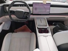 Voyah Lantu Zhiyin Ultra-Long Range Smart Comfort Edition - ფოტო 10