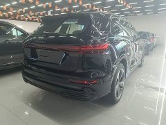 Audi Q5 e-tron 2023 40 e-tron Starlight Edition Brocade Package - ფოტო 5