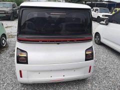 Wuling Air EV Qingkong 2023 Four-Seater Advanced Edition - ფოტო 6