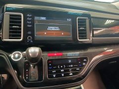 Honda Elysion 2019 2.0L Hybrid Luxury - ფოტო 13