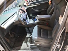 Tesla Model Y Rear-Wheel Drive - ფოტო 15