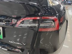 Tesla Model Y Rear-Wheel Drive - ფოტო 8