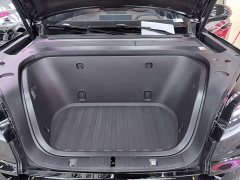 Nio Lerado L90 Max Six-Seater - ფოტო 20