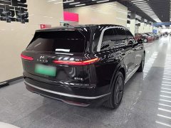Nio Lerado L90 Max Six-Seater - ფოტო 7