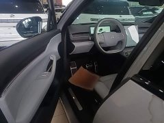 NIO ES8 75kWh - ფოტო 16