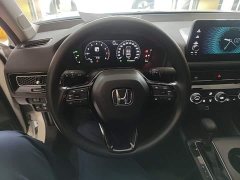 Honda Civic 240TURBO CVT Dynamic C-Position Special Edition - ფოტო 11