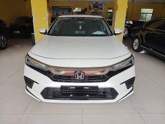 Honda Civic 240TURBO CVT Dynamic C-Position Special Edition - ფოტო 3