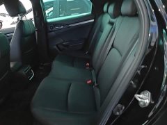 Honda Civic Hatchback 220 Turbo CVT Trendy Control - ფოტო 17