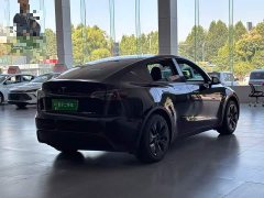 Tesla Model Y 2022 Facelift Rear-Wheel Drive - ფოტო 7