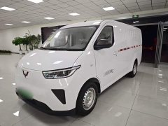 Wuling Yangguang 2024 300km Practical Sealed Window Version 60kW - ფოტო 1