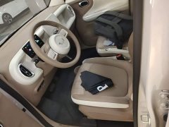 Wuling Hongguang MINIEV Fifth Generation 301km Advanced Edition - ფოტო 11