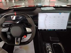 Xiaomi SU7 Ultra - ფოტო 10