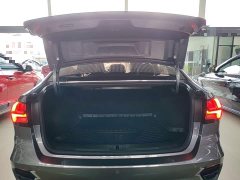 SAIC MG i5 2021 Facelift 1.5L CVT Diamond Edition - ფოტო 19