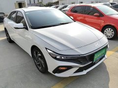 Hyundai Elantra 2023 1.5L CVT GLX Elite - ფოტო 4