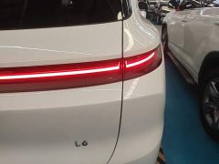 Li Auto L6 2024 Pro - ფოტო 8