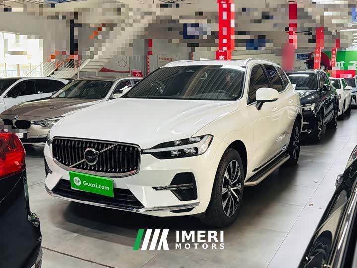 Volvo XC60 B5 AWD Smart Remote Luxury Edition