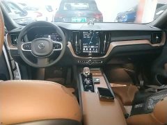 Volvo XC60 B5 AWD Smart Remote Luxury Edition - ფოტო 10