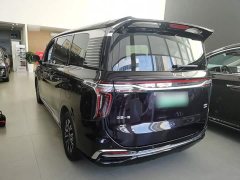 FAW Red Flag HQ9 PHEV 2.0T AWD Business Edition - ფოტო 5