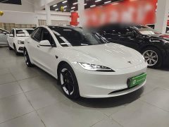 Tesla Model 3 Rear-Wheel Drive - ფოტო 4