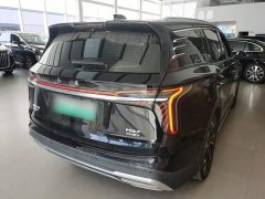 FAW Red Flag HS7 PHEV 2.0T PHEV AWD Flagship Comfort 7-Seater - ფოტო 7