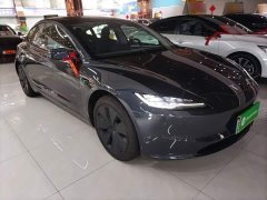 Tesla Model 3 Rear-Wheel Drive - ფოტო 4