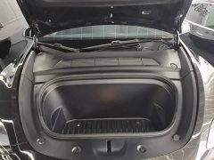 Tesla Model Y Rear-Wheel Drive - ფოტო 20