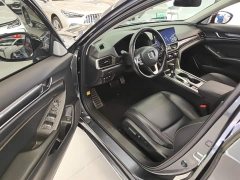 Honda Accord 260TURBO Phantom Night Premium Edition - ფოტო 15