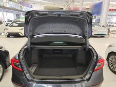 Honda Accord 260TURBO Phantom Night Premium Edition - ფოტო 19