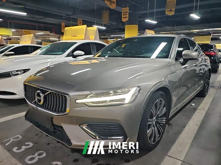 Volvo S60 Plug-in Hybrid T8 E-Drive Hybrid 4WD Smart Yi Luxury Edition - ავტომობილი ჩინეთიდან
