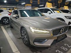 Volvo S60 Plug-in Hybrid T8 E-Drive Hybrid 4WD Smart Yi Luxury Edition - ფოტო 4