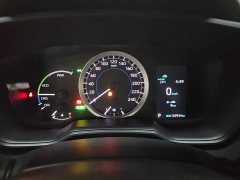 Toyota Corolla Hybrid 1.8H E-CVT Luxury - ფოტო 12