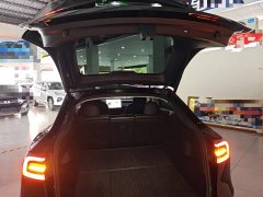 Tesla Model Y Rear-Wheel Drive - ფოტო 19