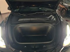 Tesla Model Y Rear-Wheel Drive - ფოტო 20