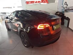 Tesla Model Y Rear-Wheel Drive - ფოტო 5