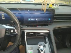 SAIC MG RX5 1.5T Luxury Sliding Screen Edition - ფოტო 13