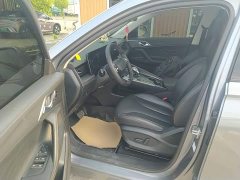 SAIC MG RX5 1.5T Luxury Sliding Screen Edition - ფოტო 16