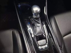 Toyota C-HR 2021 Dual-Engine 2.0L E-CVT Luxury Edition - ფოტო 14