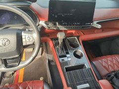 Toyota Sienna 2021 2.5L Hybrid Premium Edition - ფოტო 10