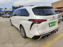 Toyota Sienna 2021 2.5L Hybrid Premium Edition - ფოტო 5